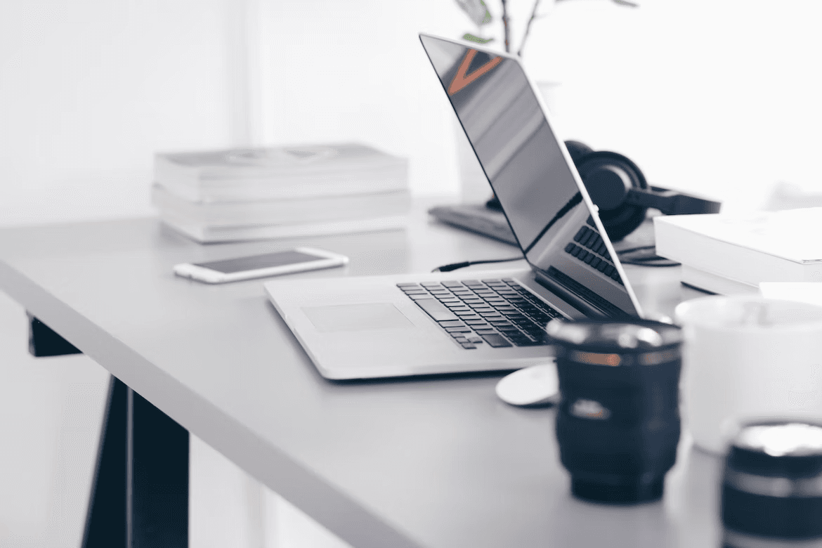 Dos and Don’ts of Editing vs. Writing a Resume